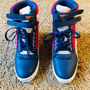 Puma sky wedge sneakers size 6.5